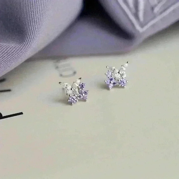Free gift with purchase-S925 Lavender Butterfly Rhinestone Earring - Picture 1 of 10